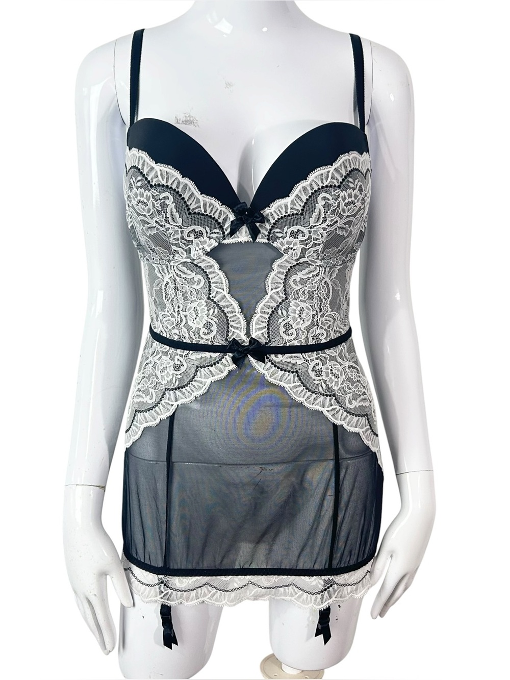 Victoria’s Secret Corset Babydoll Lace size 36D